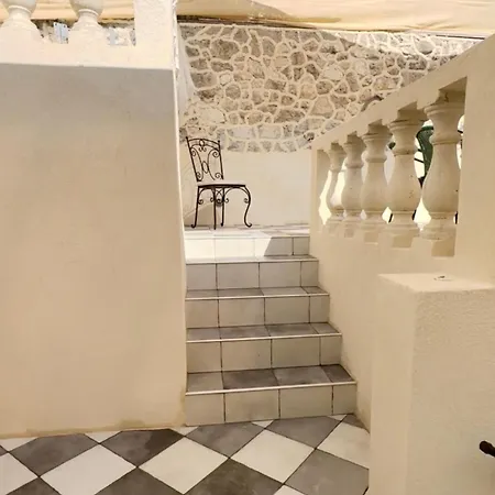 De Luxe Bord De Avec Vue Mer, Terrasse Et Parking *