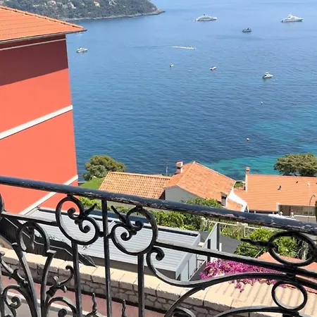 公寓 De Luxe Bord De Avec Vue Mer, Terrasse Et Parking 罗克布吕讷-卡普马丹
