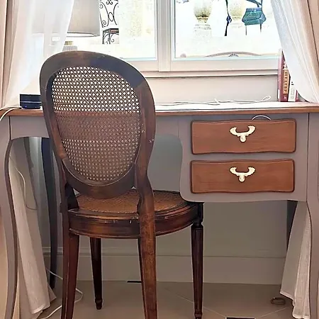 De Luxe Bord De Avec Vue Mer, Terrasse Et Parking Apartment *