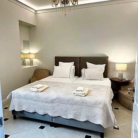 De Luxe Bord De Avec Vue Mer, Terrasse Et Parking * Roquebrune-Cap-Martin